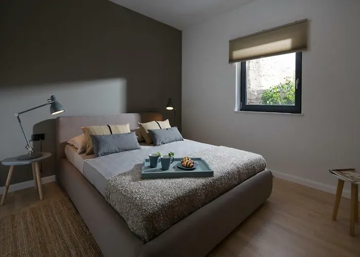 Storia Near * Labin (Istria)